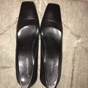 Enzo Angiolini Black Square Toe Block Heel 10